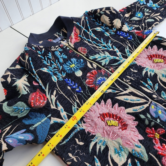 NWT $230 A.Z.I. New York Black Floral Tapestry Jacket Beaded Full Zip Linens M - Picture 9 of 16